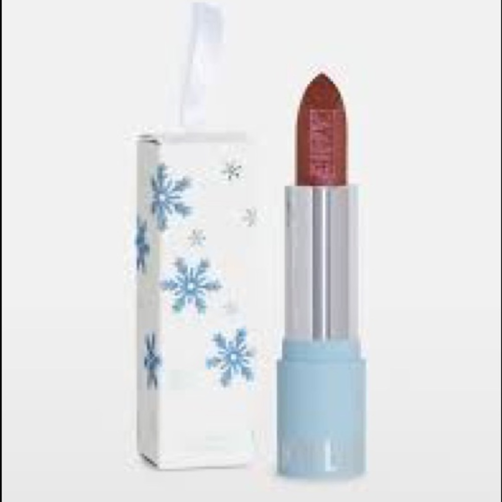 Kylie stay cozy lipstick